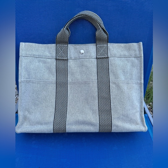 Hermes Other - 😘Authentic Hermes Herline PM Tote Bag